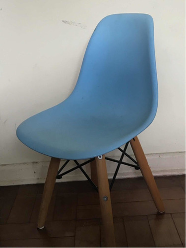 Mini Cadeira Eames Infantil Antiga Usada Criança