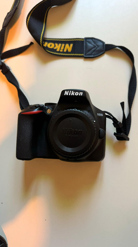 Nikon Kit D3500 + Lente 18-55mm Vr + Lente Af-p Dx Nikkor 70