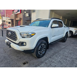 Toyota Tacoma Sport 4x4 Impecable 2022