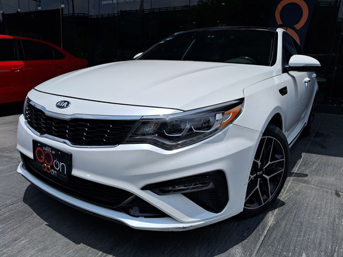 Kia Optima 2019