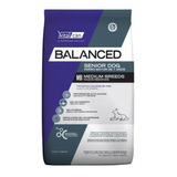 Alimento Vitalcan Balanced Adult Dog Para Perro Senior De Raza Mediana Sabor Mix En Bolsa De 3 kg