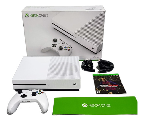 Xbox One S 1 Tb Usada En Caja Con Joystick Y Cables