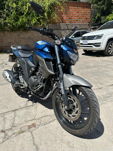 Yamaha Fz25