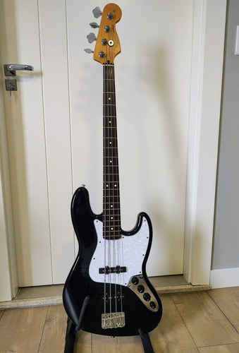 Fender Jazz Bass Deluxe Series Mexicano 4 Cordas