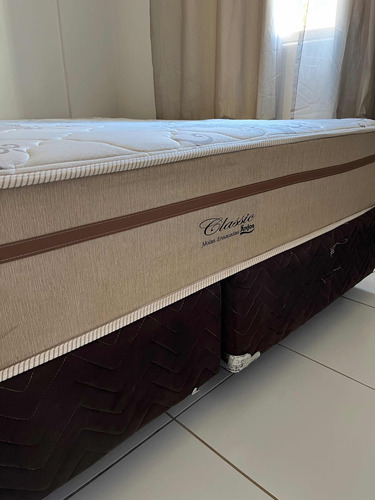 Cama Box Super King + Proteção De Cama + Saia Base Colchão