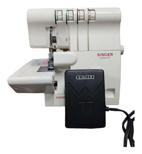 Máquina De Coser Overlock Singer S-14sh600  Blanca 4 Hilos