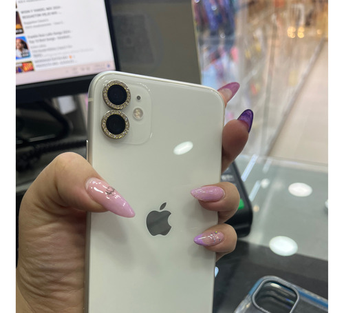 Apple iPhone 11 (64gb) - Blanco