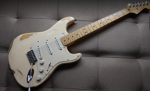 Fender Stratocaster Mexico Relic