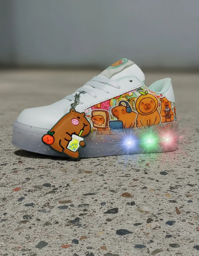 Tenis Infantil Luces Led Urbano Capibara + Llavero De Regalo