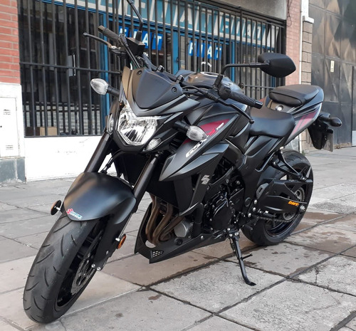 Suzuki Gsxs750