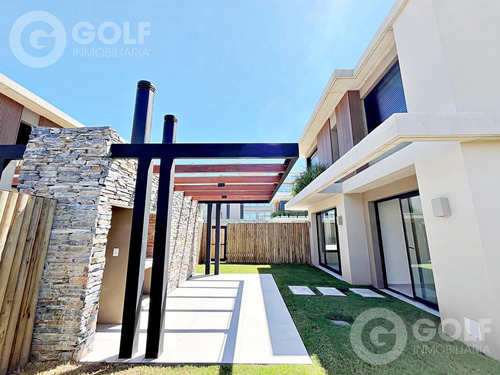 Alquiler Ph 3 Dormitorios Con Jardín En Barrio Cerrado - Imagen 2