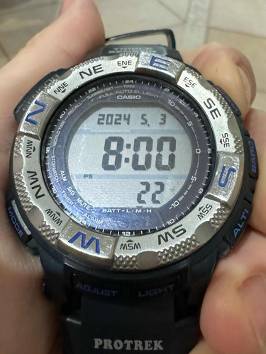 Reloj Casio Protrek Tough Solar 55mm 20 Bar Resistan