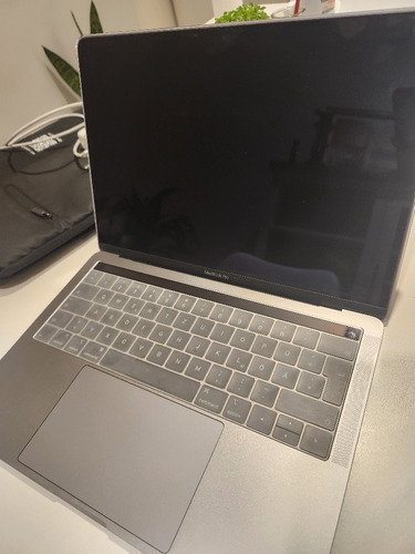 Macbook Pro (13 Pulgadas, 2019)