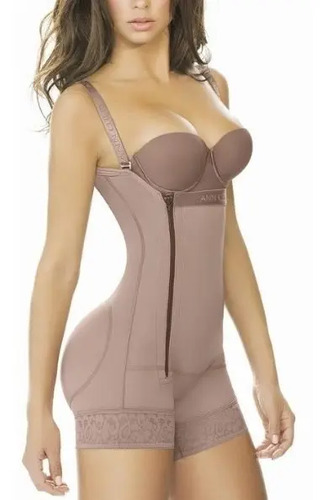 Body Mara Ann Chery 5146 Cesárea, Abdominoplastia