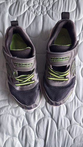 Zapatillas Skechers Gris/negro N°30 Usados