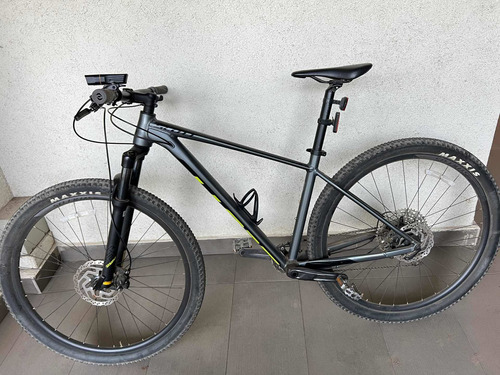 Bicicleta Scott Scale 980