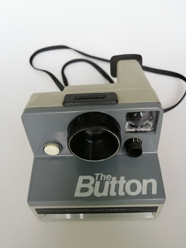 Cámara De Colección Polaroid Land Camera The Button
