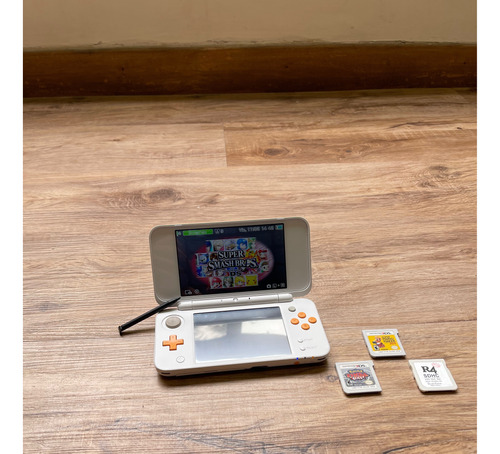 Nintendo 3ds New 2ds Xl Color  Blanco Y Naranja