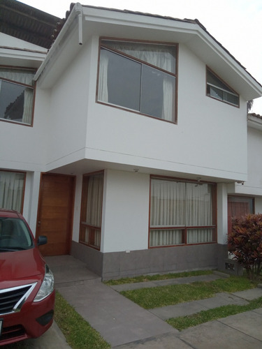 Casa De 2 Pisos Y Azotea En Urbanización Huachipa Norte Zona Residencial - Imagen 2