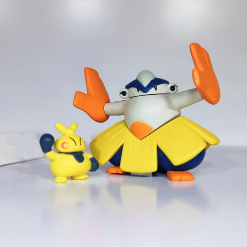 Pokemon Zukan - Set Hariyama Y Makuhita 