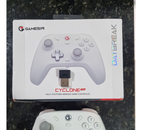 Controle Gamesir T4 Cyclone Pro Hall Effect Bluetooth 2.4ghz