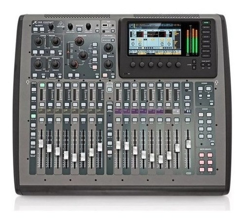 Behringer X-32 Compact Consola Digital Musicapilar