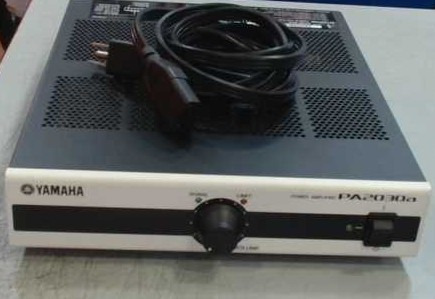Amplificador Yamaha Pa2030a