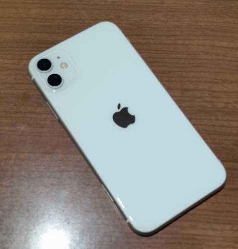 iPhone 11 128 Gb Plata / Blanco - Unico Dueño Celular Usado 