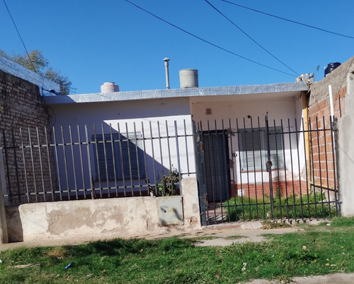  Casa En La Ciudad De San Luis. A 10 Cuadras Del Centro 