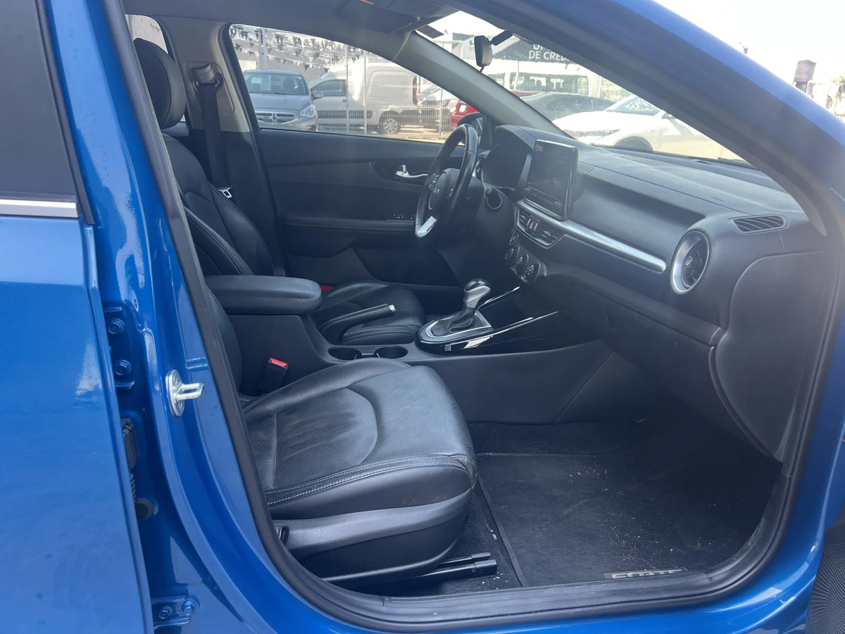 Kia Forte 2023 - Imagen 11