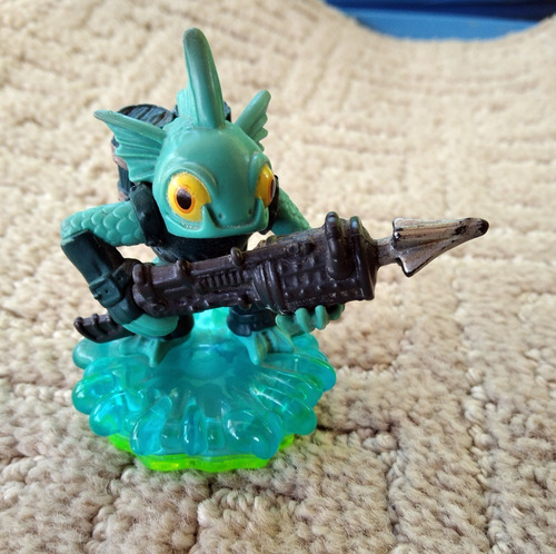 Skylanders Spyros Adventure Figure - Gill Grunt Mod. 8397888