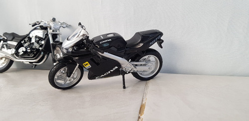  1:24 Yamaha Cagiva Maisto Original Escala 1:24 Usadas 