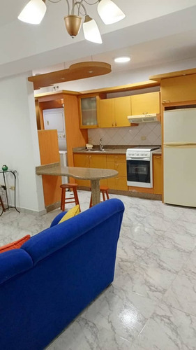 Apartamento En Alquiler Residencias Titanium Urbanizacion La Trigaleña Alta Valencia. St - Imagen 3