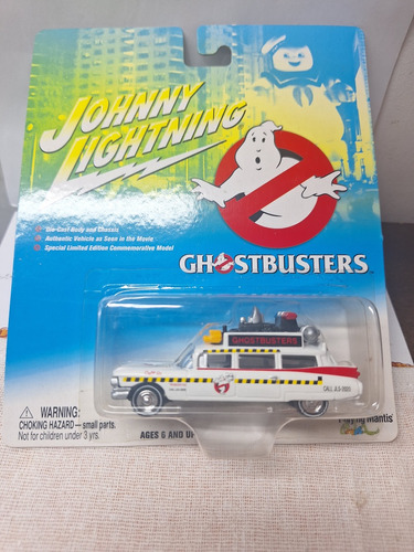 Johnny Lightning Ghostbusters Ecto 1