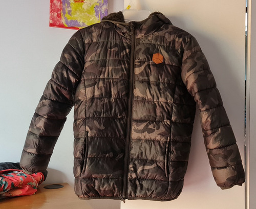 Campera De Niño De Pluma Con Corderito En El Interior