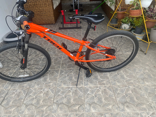 Bicicleta Trek Naranja 2018