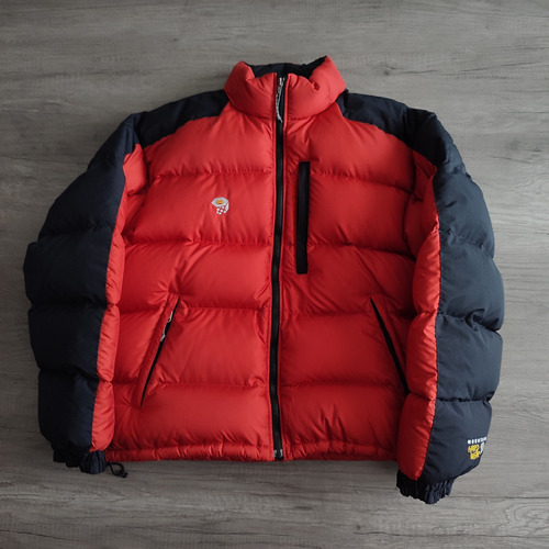 Chamarra Mountain Hardwear Puffer Pluma 