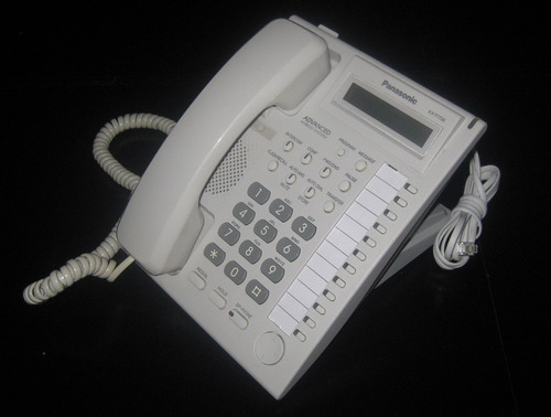 Telefono Panasonic Kx-t7730 Con Base Adaptada