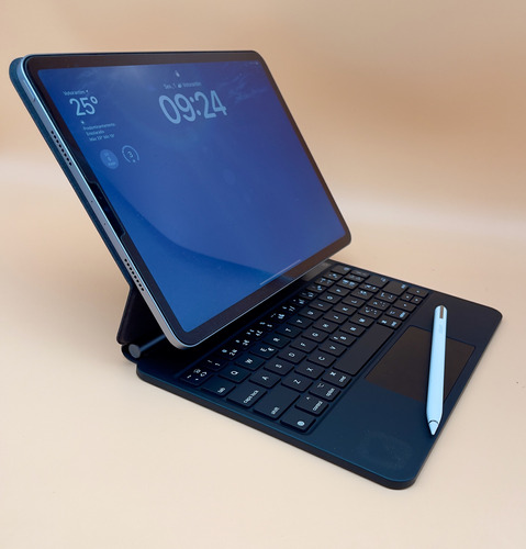 iPad Pro M2 256 Com Teclado, Pencil, Capa E Acessórios