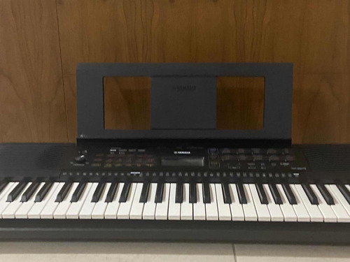 Teclado Yamaha Modelo Psr-e273