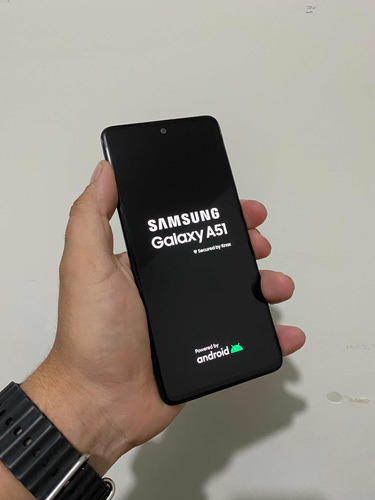 Samsung Galaxy A51 A515 128gb Dual 4gb Ram Tela 6.5 Seminovo