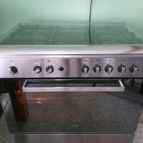 Cocina Semi Industrial De 90cm.gas Y Eléctrica No Ariston 