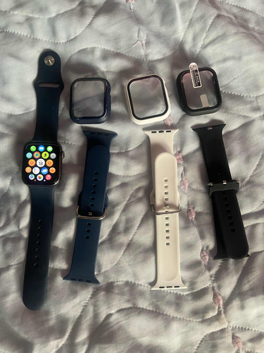 Apple Watch Series 4 + Correas Y Protectores