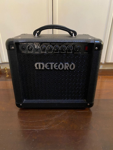 Amplificador Meteoro Nitrus Drive Nde 30 Wts - 16 Efeitos