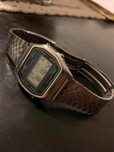 Reloj Casio Marlin. Único