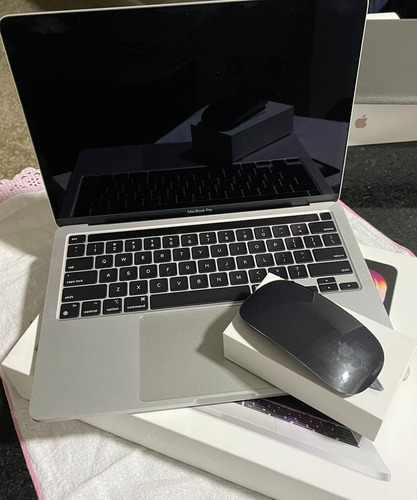 Macbook Pro (13 P, 2020, Chip M1, 256gb De Ssd, 8gb De Ram)