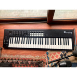 Teclado Controlador Novation Launchkey 61 Midi Usb