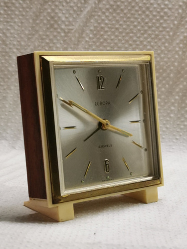 Reloj Despertador Europa. Made In Germany. Circa 1960.