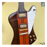 Guitarra Firebird (luthier)