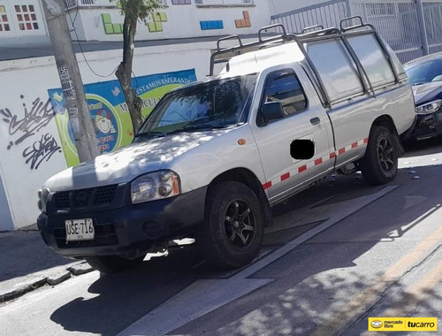 Camioneta Nissan Modelo 2009